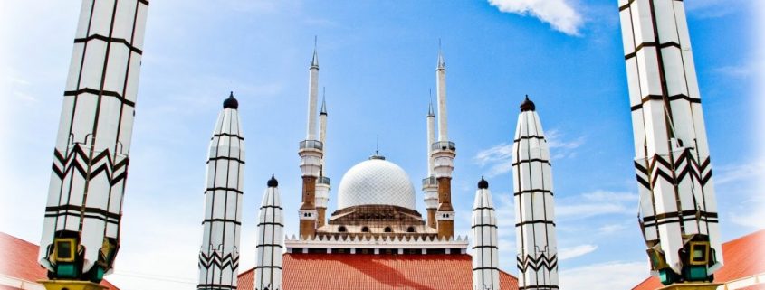 Keindahan Masjid Agung Jawa Tengah Yang Memikat Hati Pondok Pesantren Daarut Tauhiid