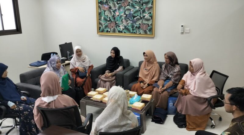 SPS Eco Pesantren DT ke Bandung Kunjungi UPI