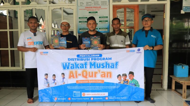 wakaf mushaf Al-Quran ke Pangandaran