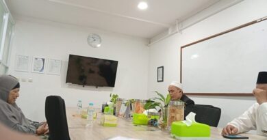 Bawa Oleh-Oleh Air Zamzam, Begini Cara Meminumnya